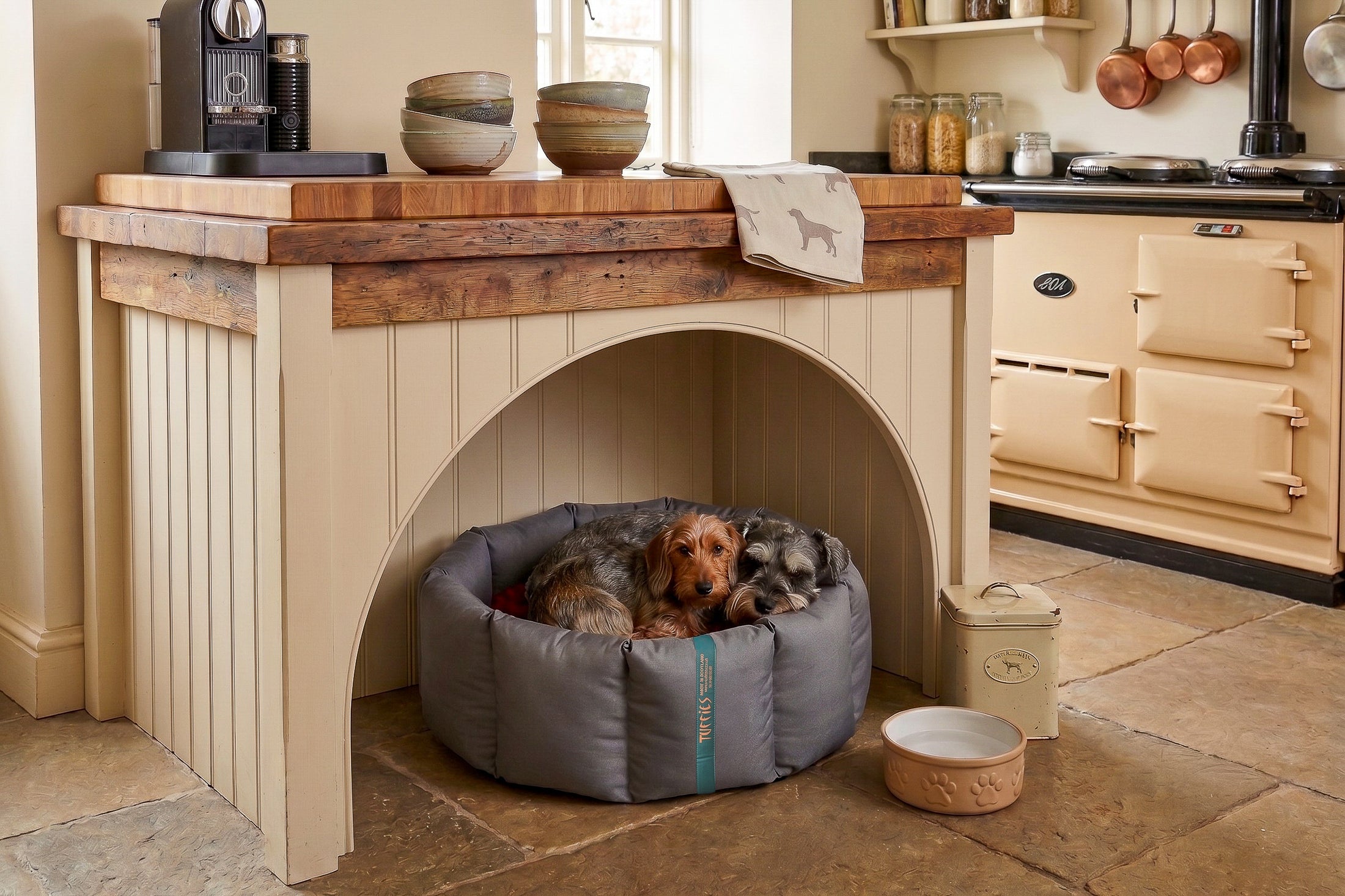 (Full Nest Grey with Brown Dog Dryer)