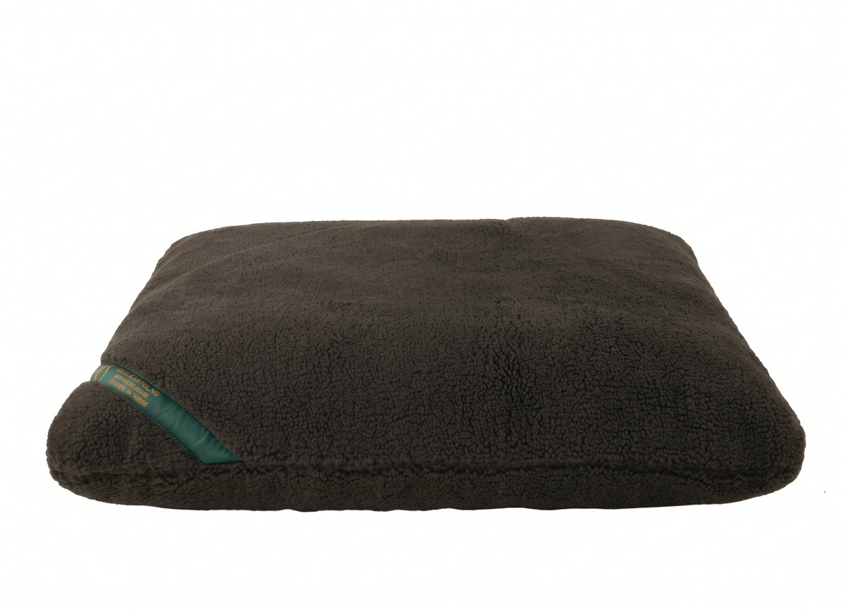CLEARANCE : SMALL 68 x 59cm Luxury Fleece in Brown