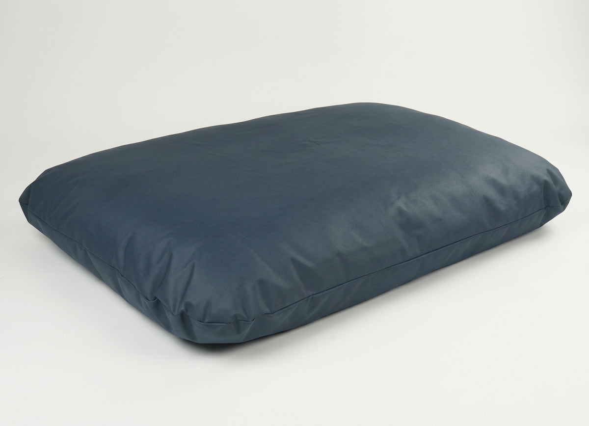 CLEARANCE : EXTRA LARGE, 140 x 92 cm Wipe Clean Navy Orthopaedic Mattress Dog Bed