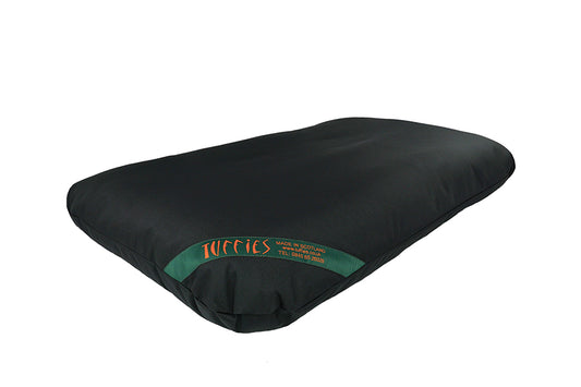(Black)