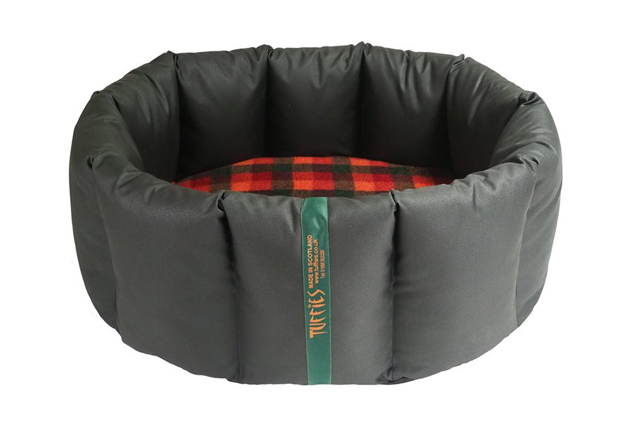 (Full Nest Black with Autumn Check)