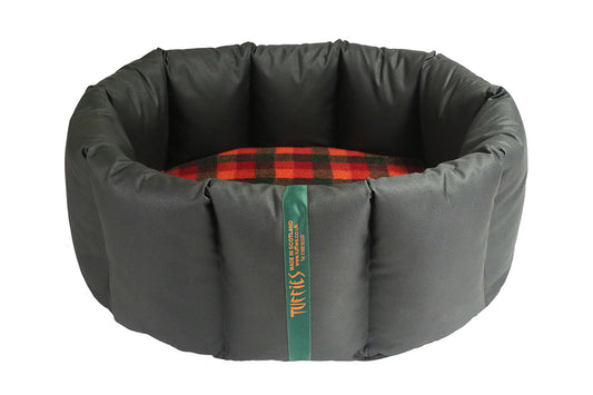 (Full Nest Black with Autumn Check)