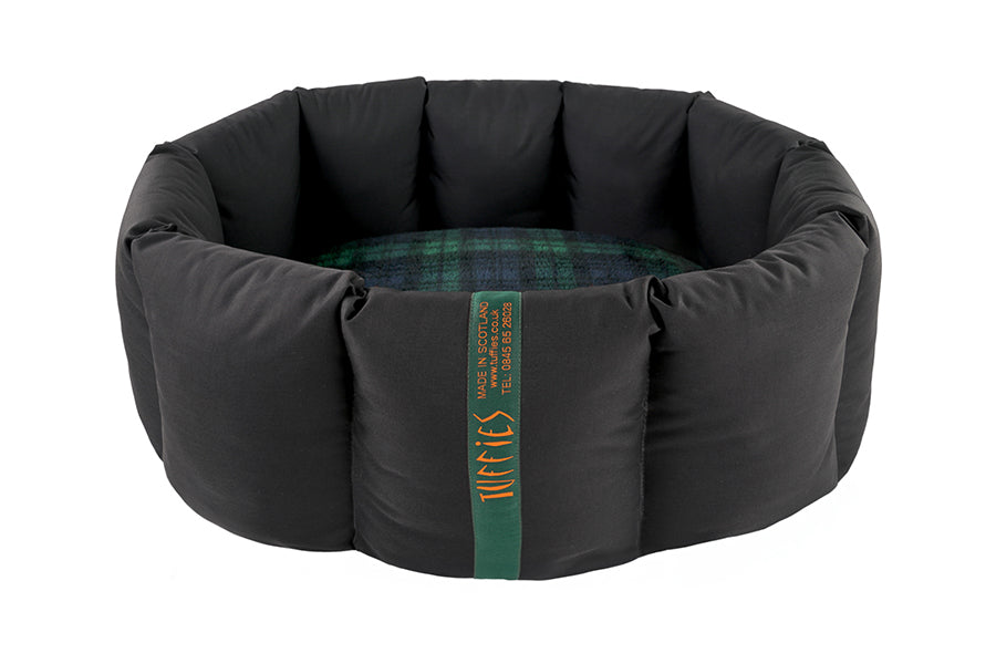 (Full Nest Black with Black Watch)