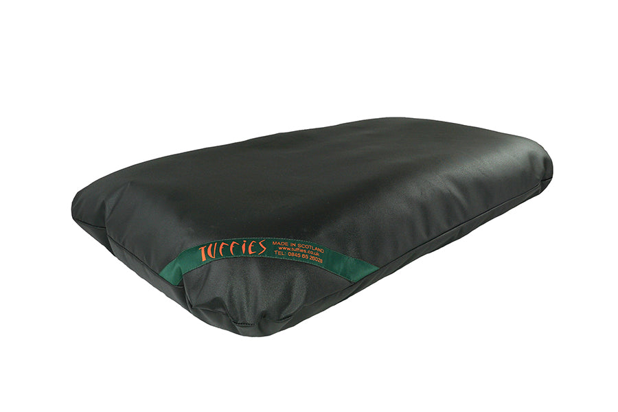 (Black)