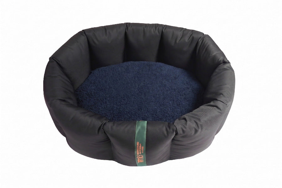 (Full Nest Black with Midnight Navy)