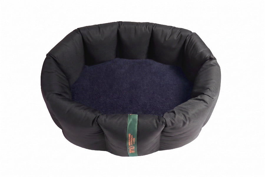 (Full Nest Black with Midnight Navy)