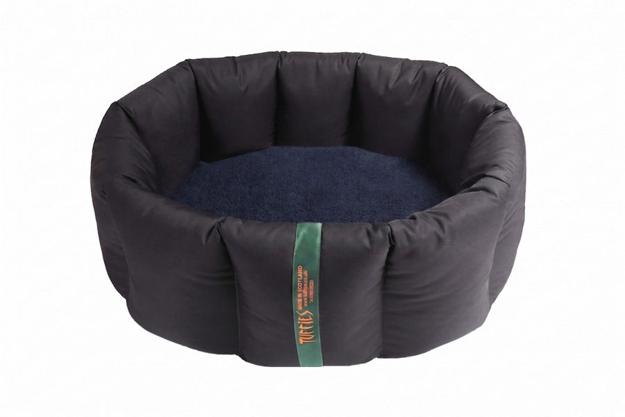 (Full Nest Black with Midnight Navy)