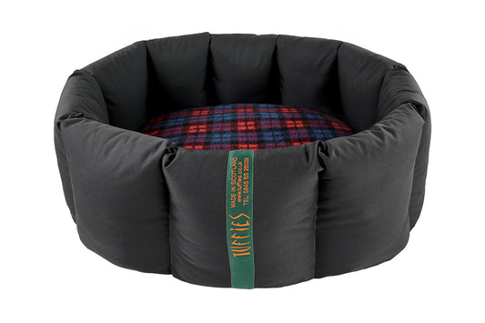 (Full Nest Black with Red Tartan)