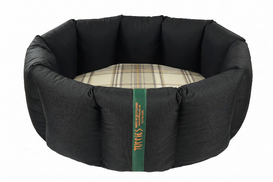 (Full Nest Black with Sprigs)