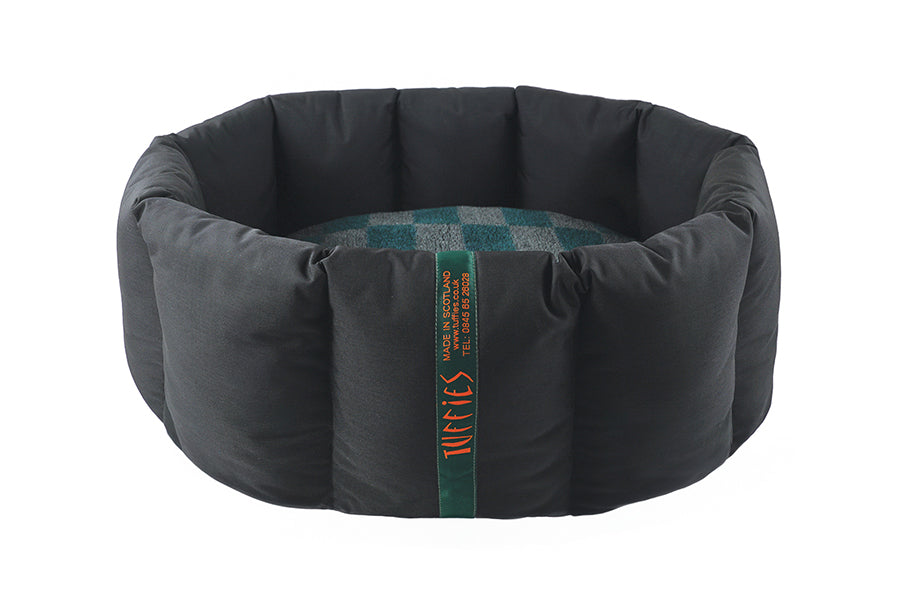 (Full Nest Black with Wild Storm)
