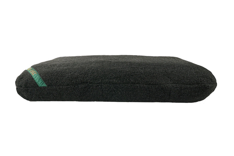 (Black)