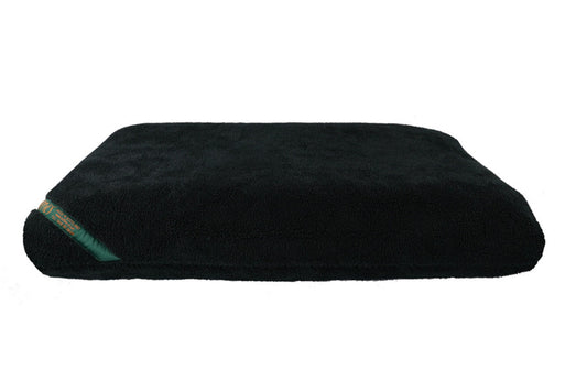 (Black)