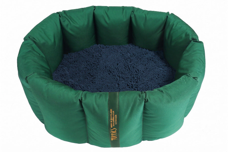 (Full Nest Emerald Green with Navy Dog Dryer)