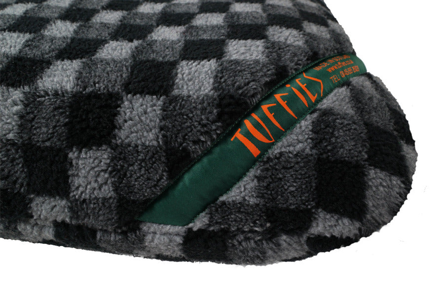 (Grey Check)