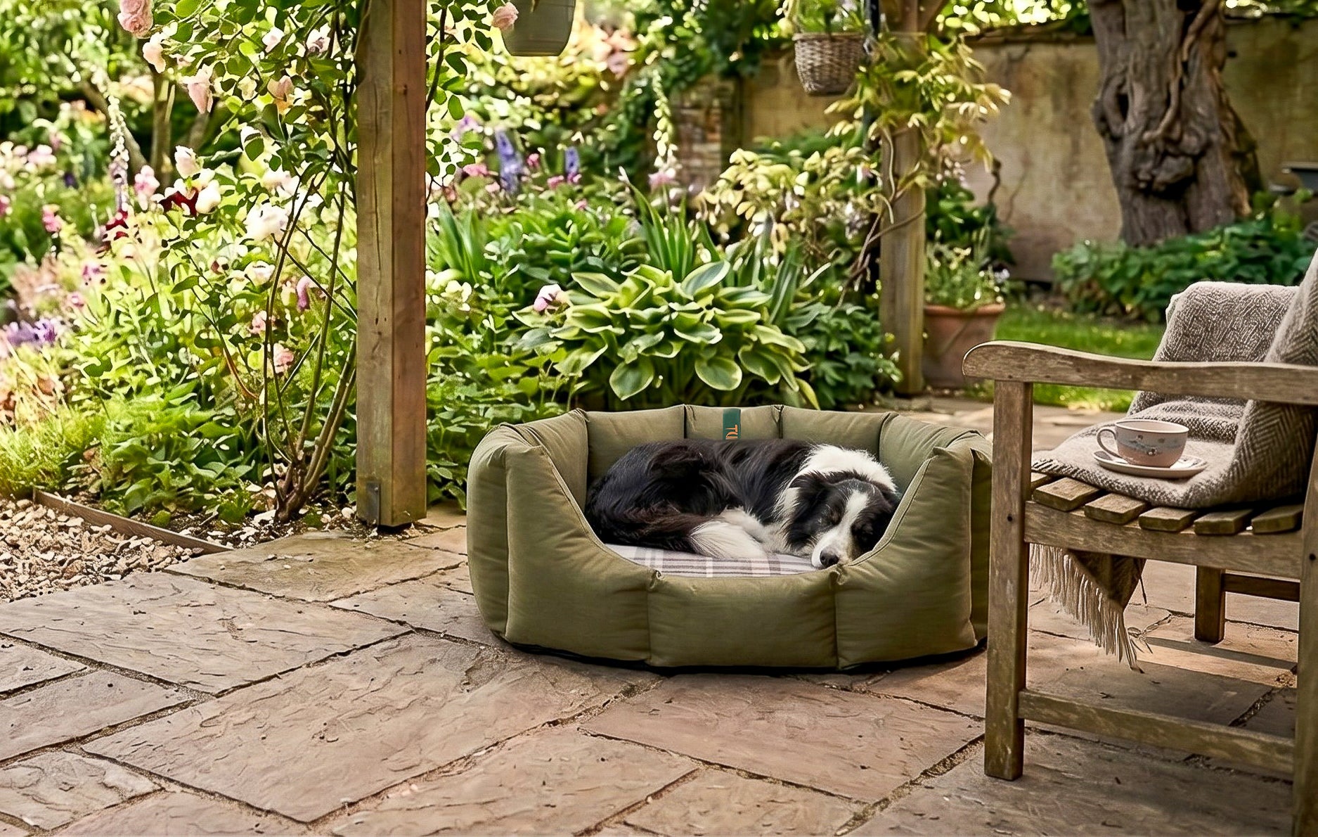 (Easy Access Olive with Granite)