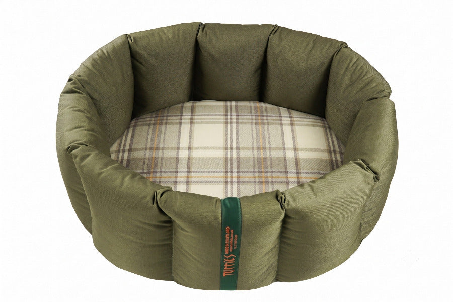 (Full Nest Olive with Sprigs)